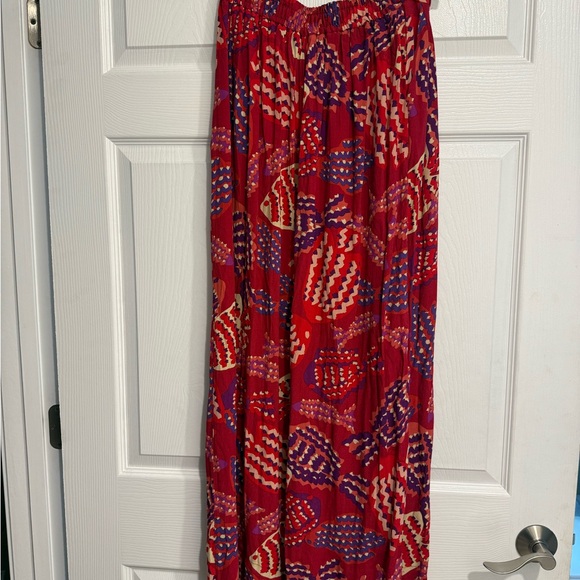 Farm Rio Vibrant Red Fish Pattern Pants - Picture 3 of 6